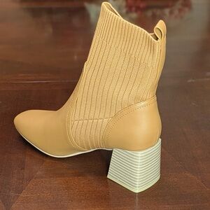 Stylish Tan Heeled Boots